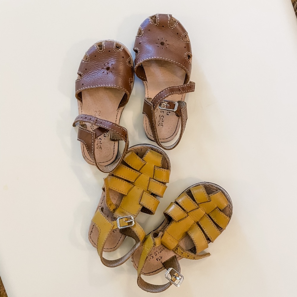 Leather sandals